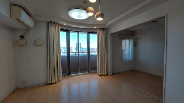 アリストタワー和歌山シティの居間・リビング