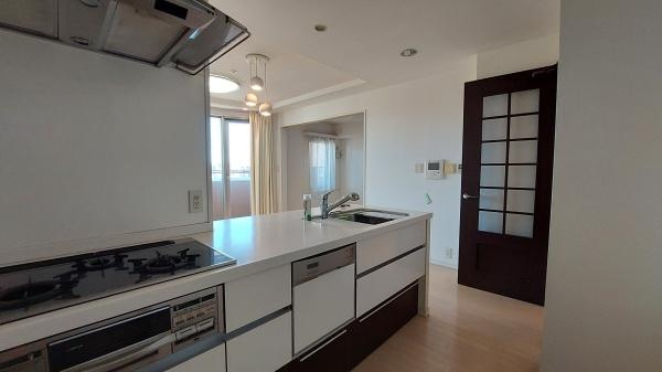 アリストタワー和歌山シティのキッチン