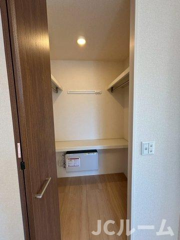 柏崎市松波３丁目のアパートの収納