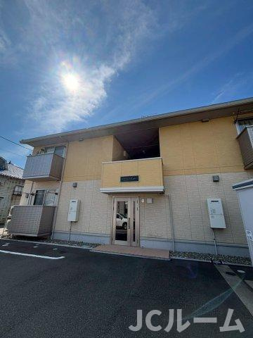 柏崎市松波３丁目のアパート