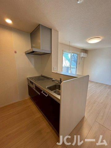 柏崎市松波３丁目のアパートのキッチン