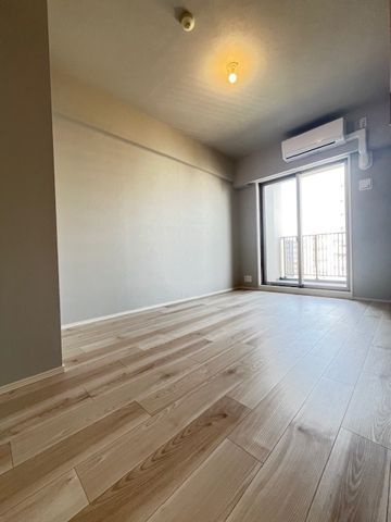 レジディア南千住の洋室