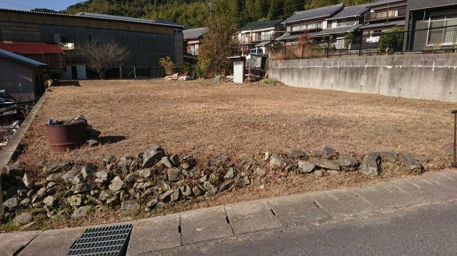 深溝字西稲葉売地の外観