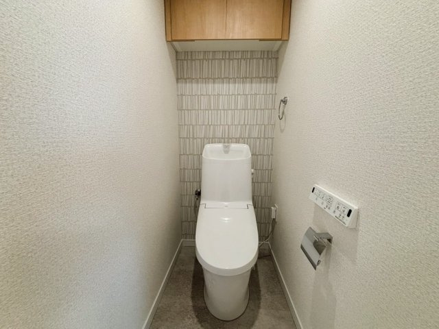 真栄マンション泉楽のトイレ|ゆったりとした空間のトイレです