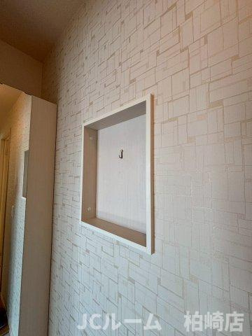 柏崎市新田畑のアパートの内装