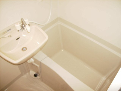 【浴室】 | レオパレスウェルハイム | 日々の疲れを癒すお風呂付です