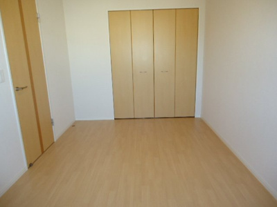 【寝室】 | エストルーチェ | 洋室