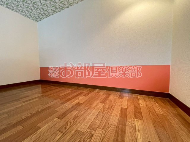 グランベール櫛原の洋室|個人の部屋や寝室として使える洋室です