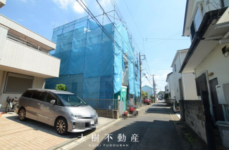 【前面道路含む現地写真】 | ※令和7年9月上旬に撮影