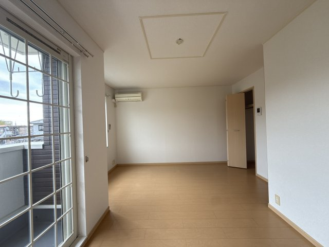 Ｊａｓｍｉｎｅの居間・リビング