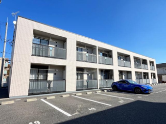 【外観】 | un jour B（アンジュールビー） | 外観写真（昼）