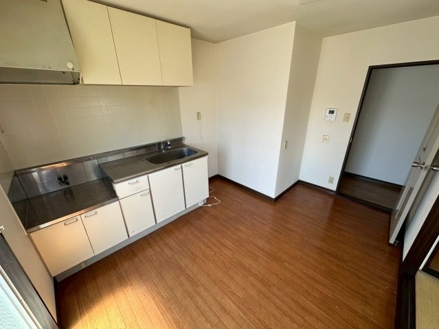 プラグレス光井A棟のキッチン