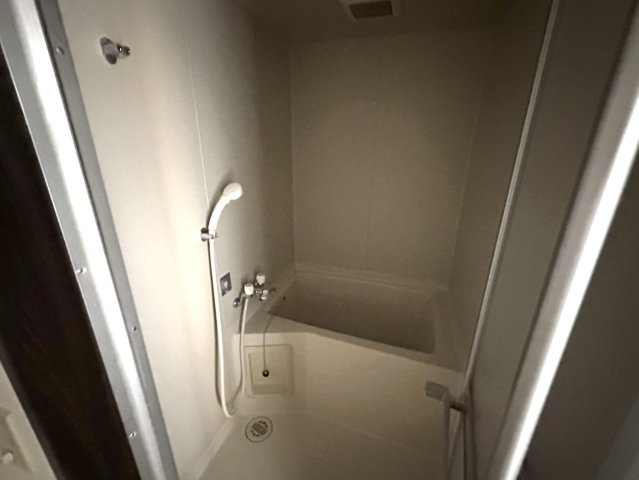 プラグレス光井A棟の浴室