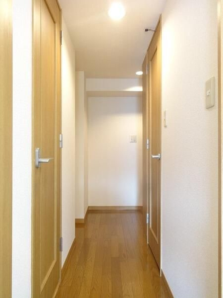 エスコート両国Ⅱの玄関