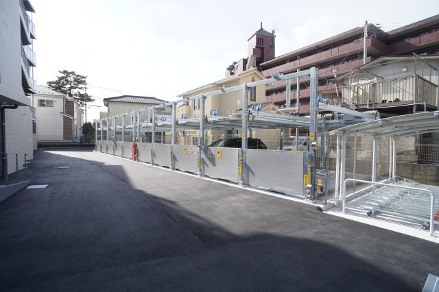 Casa　Fiore　カーサ・フィオーレの駐車場