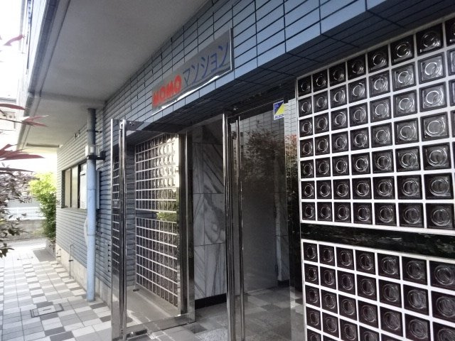 さいたま市桜区大字神田の賃貸マンションのエントランス