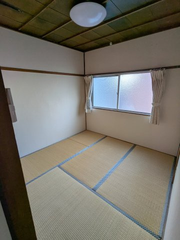 コーエイビルの和室