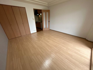 【内装】 | セピア　コンフォース | 洋室