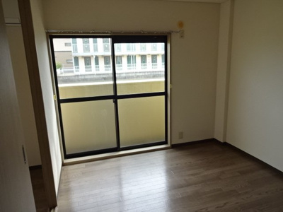 【洋室】 | ピュアパレス | 洋室