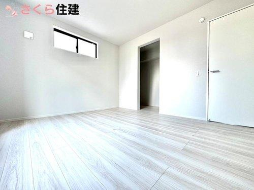 ーLIGARE－宇都宮市東峰町2期　３号棟のその他|2階全洋室にウォークインクローゼット完備！お子様の成長に伴って増えていく荷物にも対応できます♪