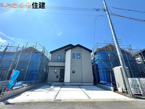 ーLIGARE－宇都宮市東峰町2期　３号棟の駐車場|３号棟　横並びで広々とした駐車場！！
カースペース２～３台可能です♪♪