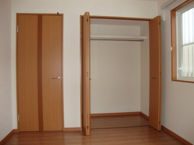 【収納】 | コンフォート グリーン ヒルズ | 北洋室クローゼット