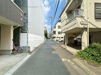 【前面道路含む現地写真】 | 東側を4m公道に面し陽当り・通風良好です
2025年8月31日撮影