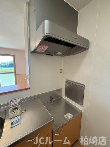 柏崎市大字藤井のアパートのキッチン