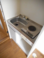 コンパクトなキッチンで掃除もラクラク