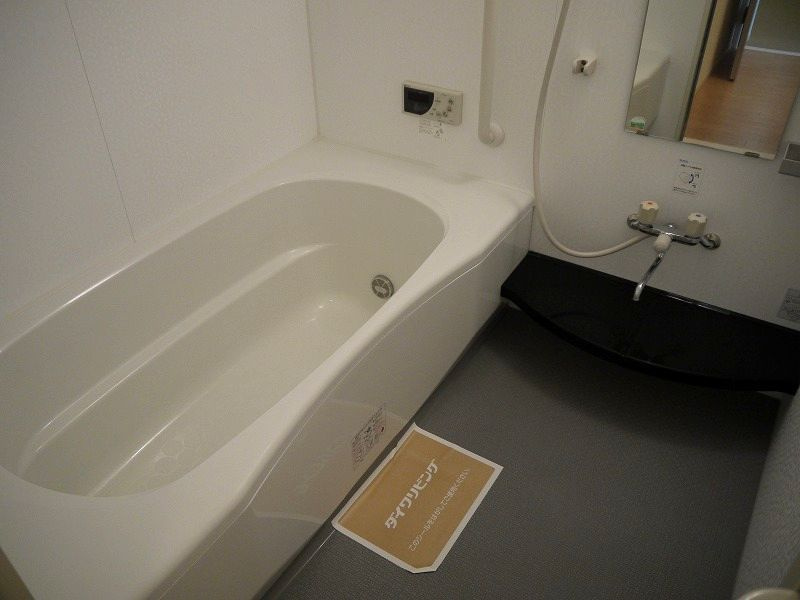 グランドマーニ　Ａの浴室