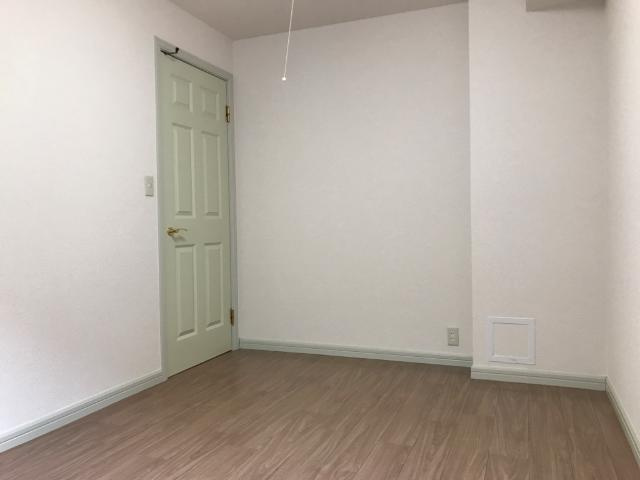 【内装】 | 津田くにみ谷’08 | 室内