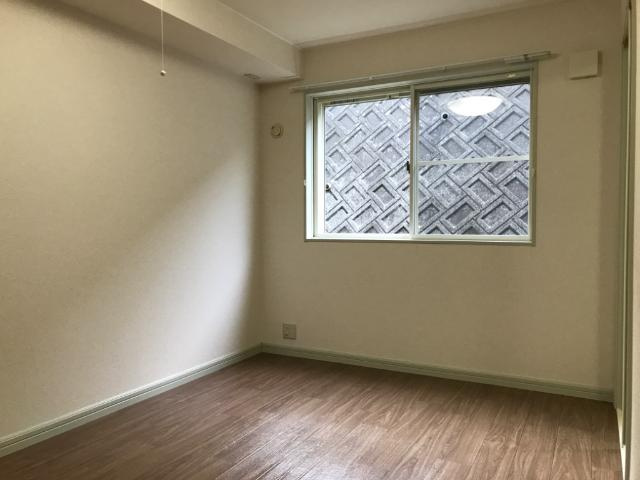 【内装】 | 津田くにみ谷’08 | 室内