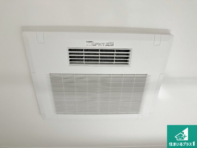 揖保郡太子町矢田部　第4期　新築一戸建ての冷暖房・空調設備|四季を通して快適なバスライフをお手伝いする浴室暖房乾燥機！浴室の乾燥・暖房・涼風・換気はもちろん、２４時間換気にも対応！