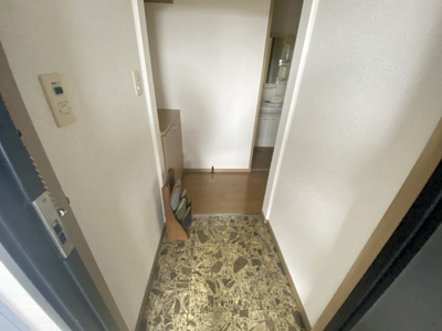 【玄関】 | サンビレッジ・篠山