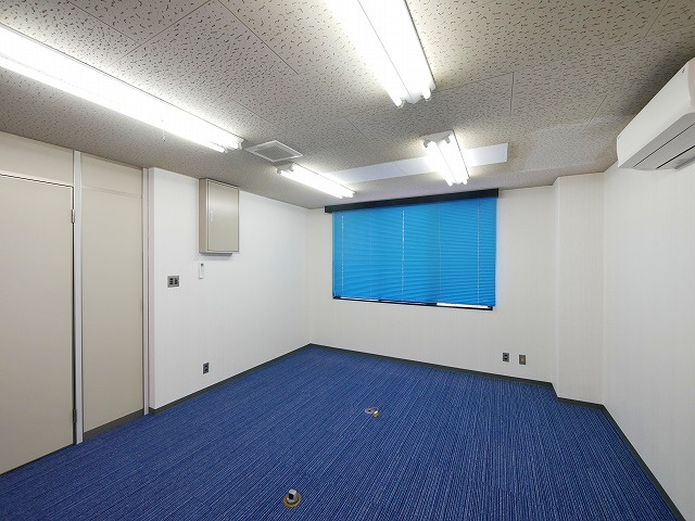 奈良タカタニビルの内装