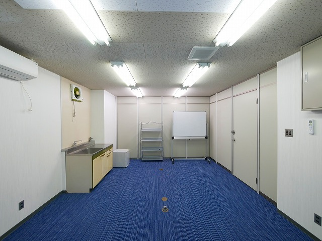 奈良タカタニビルの内装