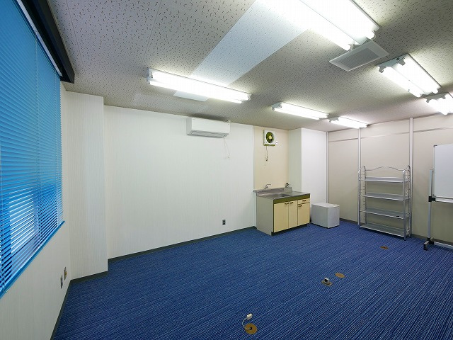 奈良タカタニビルの内装