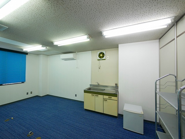 奈良タカタニビルの内装