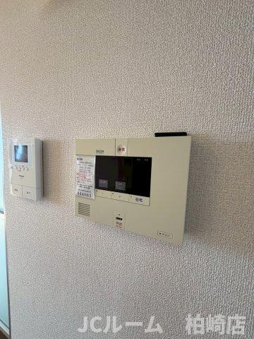 柏崎市茨目１丁目のアパートのセキュリティ