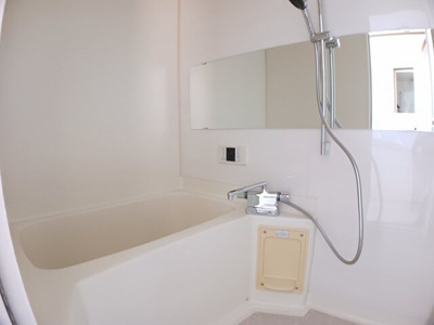 【浴室】 | ロジュマン　ドゥ　クール | ゆったり過ごせるお風呂です