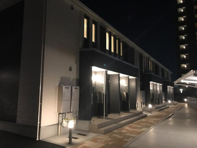 【外観】 | グランディール | 外観写真（夜）