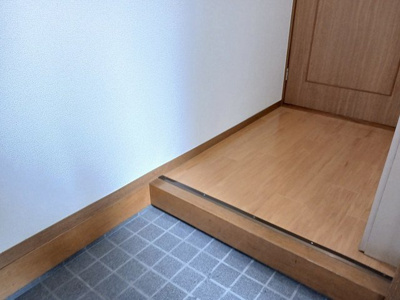 【玄関】 | ハイツ渚 | シンプルで使いやすい玄関です