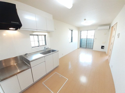 【居間・リビング】 | ルシェロ上ヶ原 | おしゃれな居間です