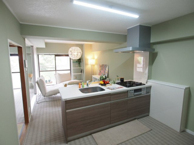 【ロビー】 | 越木岩ハイデンス | ゆとりのあるロビーです