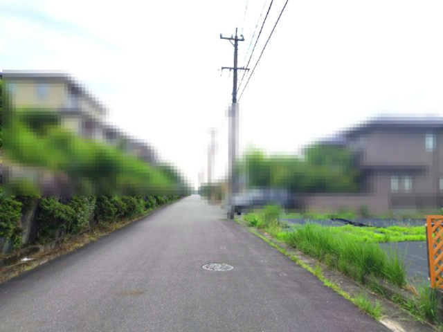 ６５６４５　岐阜市日野北5丁目土地の前面道路含む現地写真