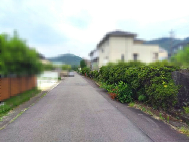 ６５６４５　岐阜市日野北5丁目土地の前面道路含む現地写真