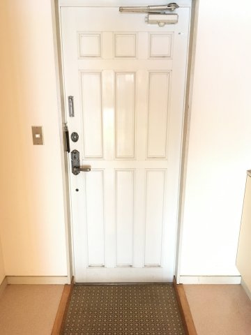 リーベ佐伯Ⅱの玄関