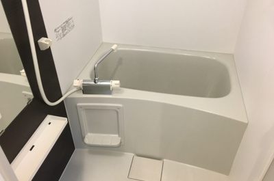 【浴室】 | リブリ・ヴィヴェンテ