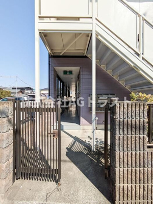 【エントランス】 | ガーデンハイツ