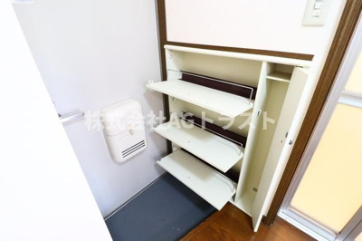 【玄関】 | ガーデンハイツ